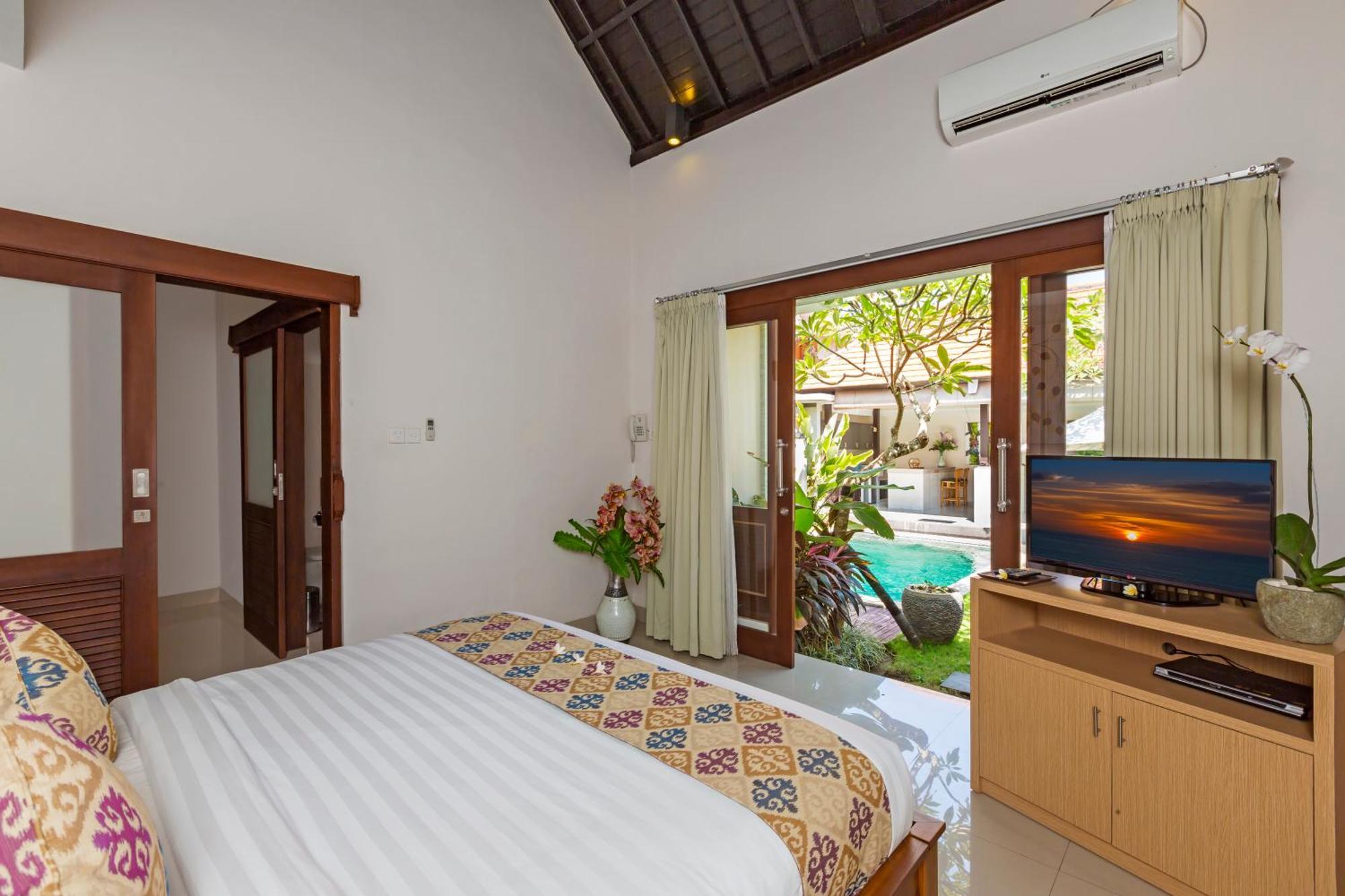 Kubal Villa And Living Seminyak Canggu Kültér fotó